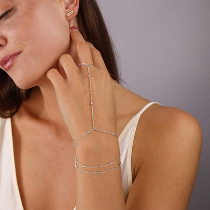 Gold Bracelets for Women, 14K Gold Plated/Silver Hand Chain Bracelet for Women Trendy Finger Ring Bracelet Hand Chain Dainty Adjustable Hand Chain Jewelry Gifts for Women