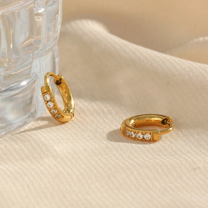 2023 Trendy Basic Clear Gemstone Crystal Paved Huggie Hoop Earring Waterproof Stainless Steel Round Gold Plated Woman Earring