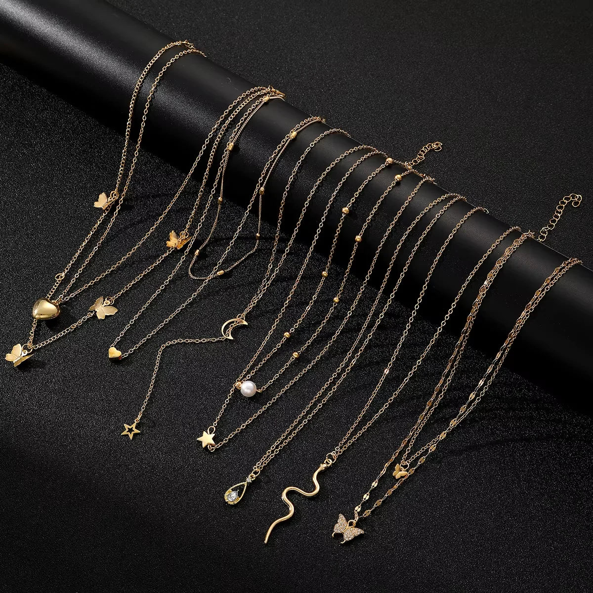 9 Pcs Multi-layered Gold Color Necklace Set for Women Fashion Zircon Pearl Heart Butterfly Star Moon Snake Pendant Necklaces Set