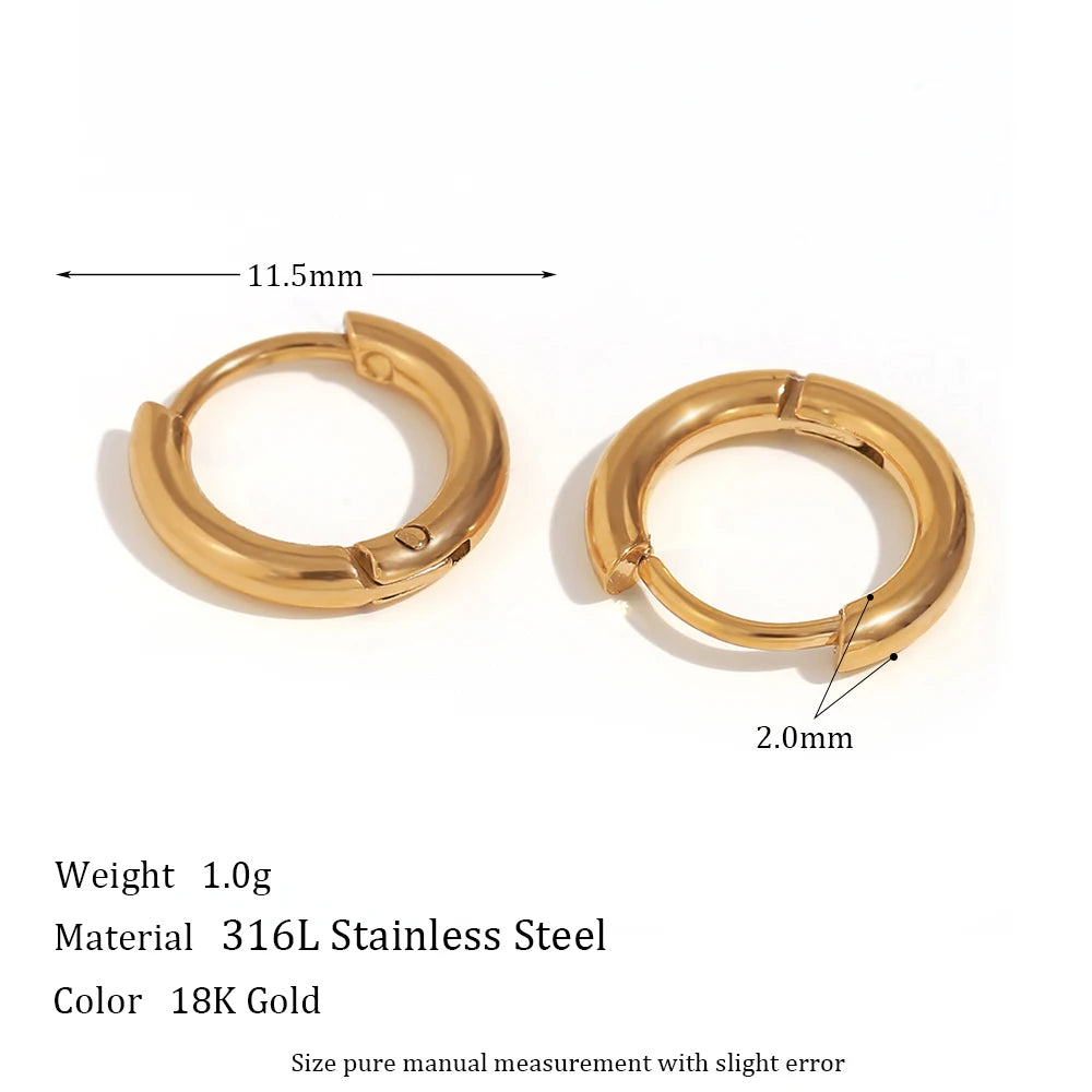 2023 Trendy Basic Clear Gemstone Crystal Paved Huggie Hoop Earring Waterproof Stainless Steel Round Gold Plated Woman Earring