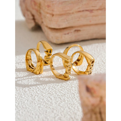 Yhpup FAM DAD SIS BRO MOM Statement Cast Family Letter Ring Stainless Steel Texture Gold Color Attractive Jewelry 18k PVD Plated