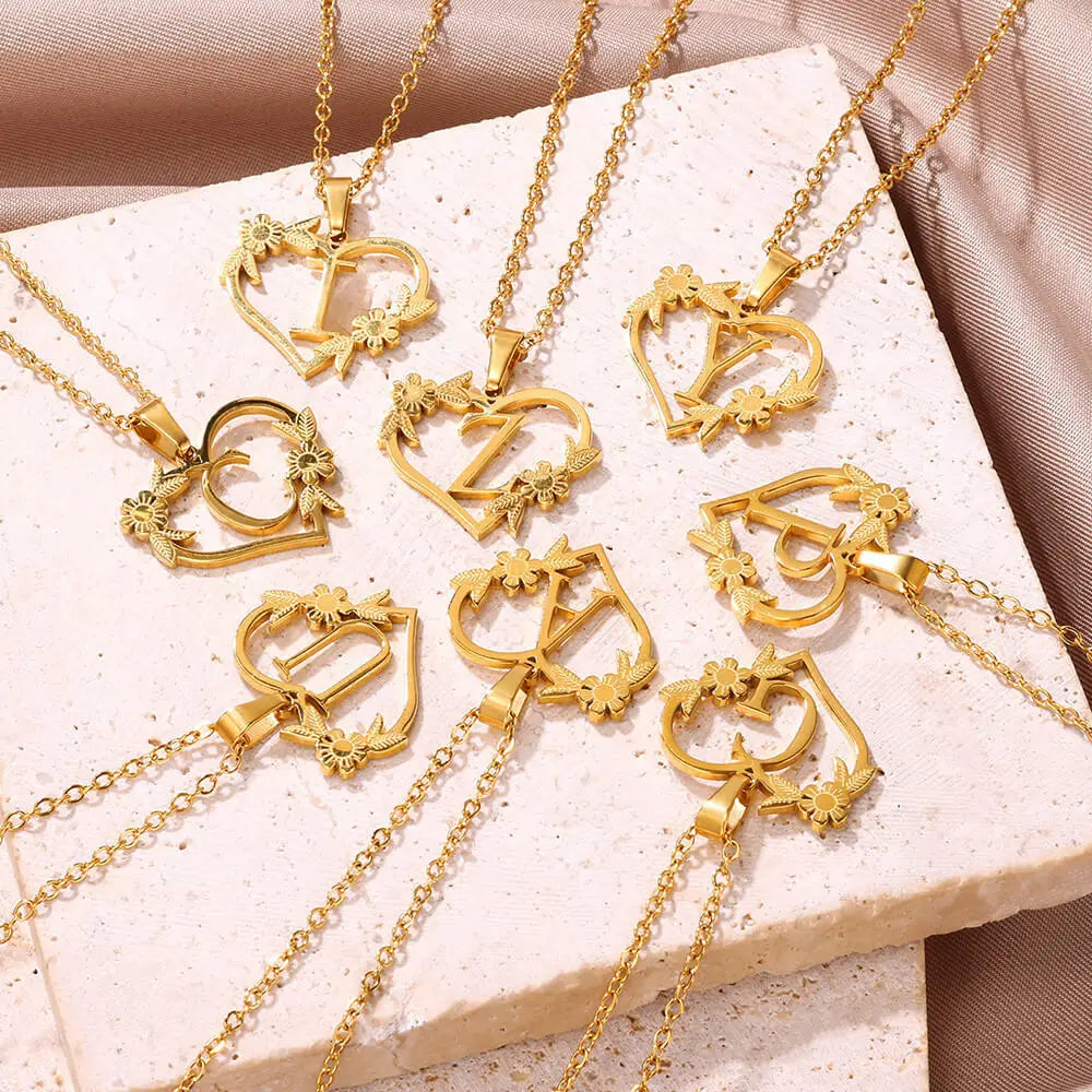 Initial Letter Stainless Steel Pendant Necklace for Women Fashion Gold Color Chain A-Z Alphabet Clavicle Necklaces Jewelry Gift